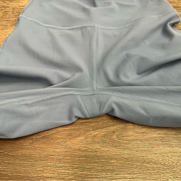 Lululemon Groove Super-High-Rise Flared Pant Nulu Size 4 Water Drop - Picture 4 of 10